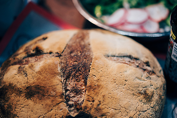 포토 JPG 해외이미지 전통 접시 음식 빵 백그라운드 채소 자연 탁자 치즈 주택 샌드위치 건강 요리 사람없음 목재 초록색 갈색 주방 식당 식사 빵집 샐러드 흰색 시골 신선 원형 시장 맛 아침식사 상품 낟알 나무상자 시리얼 밀 유기농 올리브 밀가루 후추 장인 덩어리 내추럴 점심식사 이스트 채식주의자 핸드메이드 호밀 해외포토 도형 나무 식기 웰빙 열매 컬러 가구 컨셉 재료 유제품 곡류 건물 상자 상점 가루 향신료 생태계 채식 파일형식 이미지허브