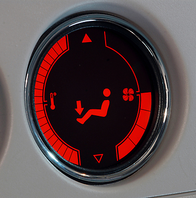 포토 JPG 해외이미지 손 디자인 손가락 교통시설 자동차 바람 실내 따뜻함 손잡이 사람없음 내부 달리기 금속 운전 흐름 추위 신선 판넬 뜨거움 부채 고급 시원함 상쾌 땀 온도 조절 계기판 린스 자동 제어 타격 해외포토 자연요소 감정 육상교통 교통 컨셉 모션 재질 날씨 신체부위 시설 파일형식 이미지허브