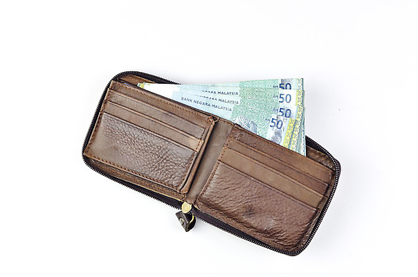 포토 JPG 해외이미지 1 종이 백그라운드 컨셉 지폐 돈 비즈니스 성공 동양인 사람없음 금융 경제 쇼핑 컬러풀 숫자 쌓기 달러 검은색 쪽지 저축 흰색 지갑 시장 재산 떨어짐 구매 위험 가죽 가득함 심볼 오브젝트 투자 말레이시아 계산서 고립 많음 해외포토 문자 아시아 컬러 모션 인종 파일형식 이미지허브