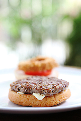 포토 JPG 해외이미지 접시 백그라운드 사람없음 햄버거 해외포토 식기 패스트푸드 파일형식 이미지허브