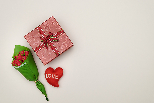 포토 JPG 해외이미지 모양 디자인 꽃 행복 종이 꽃다발 백그라운드 컨셉 잎 패턴 베개 추상 새로움 아이디어 바나나 발렌타인데이 선물 사랑 미술 사람없음 장식 초록색 상자 장미 하트 직물 플랫 선택 연도 질감 정리 위치 미니 스타일 힙스터 해외포토 식물 패션 감정 컬러 무늬 과일 침구 데이이벤트 문화예술 파일형식 이미지허브