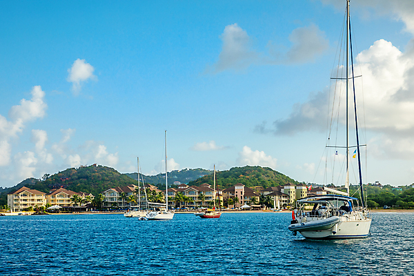 포토 JPG 해외이미지 스포츠 바다 섬 여행 요트 자연 하늘 휴가 아파트 항해 풍경 사람없음 야외 물 여름 여행객 만 보트 성자 크루즈 휴양지 비둘기 장면 네비게이션 서쪽 이국적 해외포토 자연요소 계절 종교 배_교통 조류 주택 사람 장소 방향 생태계 파일형식 이미지허브