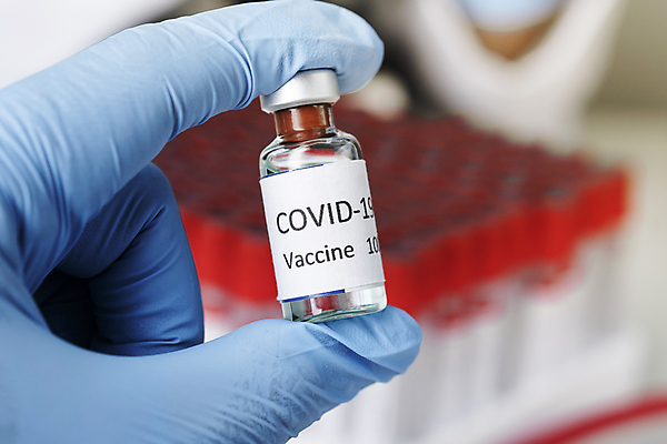 포토 JPG 해외이미지 여자 과학 장갑 백그라운드 컨셉 청진기 건강 병원 주사기 사람없음 파란색 약 건강관리 환자 의사 잡기 실험실 바이러스 질병 분석 어깨 생물학 감염 슛 미생물 튜브 주사약 돌봄 백신 전염병 항생제 해외포토 잡화 교육 컬러 의학 의료기기 모션 생물 실험 관리 사람 신체부위 의료진 파일형식 이미지허브