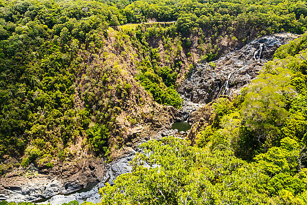 포토 JPG 해외이미지 계절 공원 호수 여행 자연 산 건조 풍경 사람없음 물 강 환경 골짜기 폭포 기차 흐름 가을 연못 개울 변화 재산 오세아니아 호주 숲 큼 열대우림 수로 돌무덤 전국 지질학 해외포토 자연요소 공공시설 교육 나라 육상교통 컨셉 대중교통 금융 무덤 크기 생태계 파일형식 이미지허브
