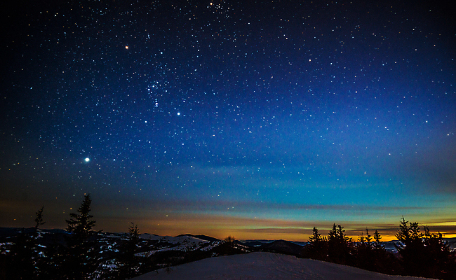 포토 JPG 해외이미지 계절 별 과학 백그라운드 겨울 자연 하늘 휴가 스키 불꽃 산 풍경 사람없음 파란색 빛 태양 뷰티 우주 환경 검은색 어둠 꿈 안개 야간 숲 달빛 언덕 코스모스 서리 은하계 장면 점성술 공상 마법 별빛 성운 내추럴 깊이 절정 해외포토 자연요소 꽃 컬러 불 날씨 겨울스포츠 달 생태계 파일형식 이미지허브