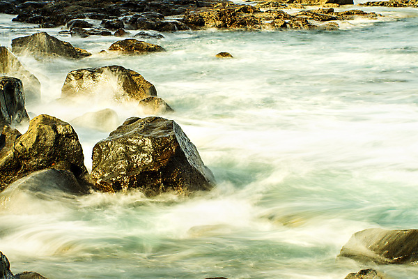 포토 JPG 해외이미지 바다 자연 조류 풍경 사람없음 물 빛 고요 바위 흰색 시간 서핑 매끈함 신비 화산 대서양 해외포토 자연요소 동물 컬러 컨셉 산 돌_바위 수상스포츠 감각 생태계 파일형식 이미지허브