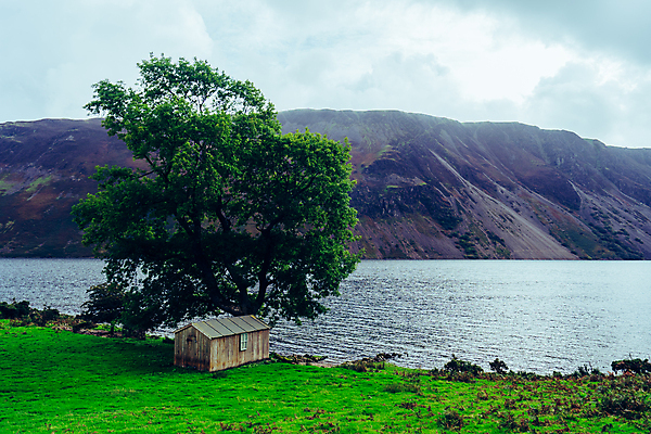 포토 JPG 해외이미지 나무 유럽 호수 여행 가족 자연 하늘 휴가 휴식 영국 잉글랜드 산 사람없음 야외 초록색 물 강 운동 평화 걷기 하이킹 시골 보트 언덕 사인 카누 카약 흐림 내추럴 해외포토 자연요소 식물 나라 컬러 컨셉 배_교통 관계 모션 레저 날씨 건강 수상스포츠 생태계 파일형식 이미지허브