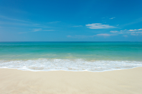 포토 JPG 해외이미지 모래 파도 바다 섬 여행 백그라운드 자연 하늘 휴가 휴식 사람없음 야외 물 파란색 햇빛 태양 뷰티 평화 맑음 흰색 만 뜨거움 서핑 떨어짐 휴양지 내추럴 파라다이스 해외포토 자연요소 컬러 컨셉 날씨 장소 수상스포츠 생태계 파일형식 이미지허브