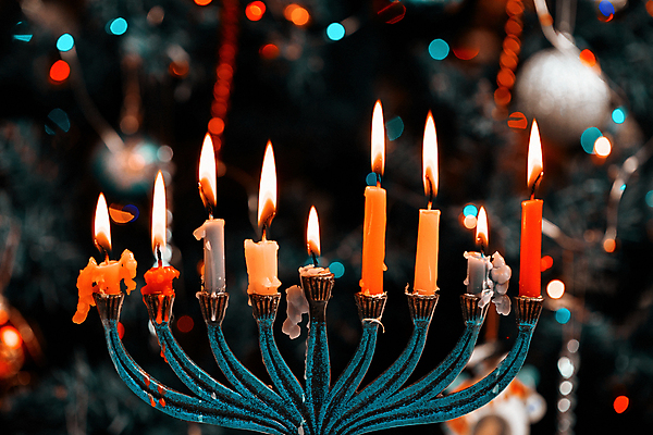 포토 JPG 해외이미지 전통 계절 종교 문화 촛불 휴가 불꽃 사람없음 축제 축하 8 12월 심볼 촛대 신성 유대인 연소 광 놋쇠 신앙심 유태교 이스라엘 해외포토 컨셉 초 불 숫자 날짜 서아시아 파일형식 이미지허브