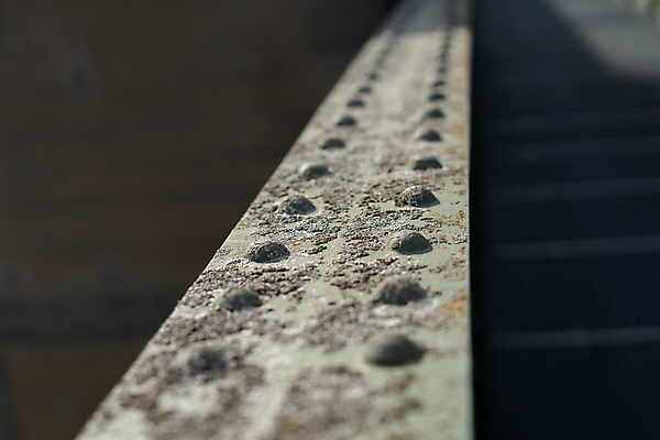 포토 JPG 해외이미지 접시 디자인 옷 산업 여행 백그라운드 신발 패턴 교통시설 벽지 추상 사람없음 야외 물 강 유행 환경 금속 검은색 힘 회색 은색 빗방울 철 묘사 부식 질감 트랙 내추럴 방법 옛날 철강 안락 해외포토 자연요소 식기 컬러 교통 컨셉 무늬 재질 비_날씨 시설 파일형식 이미지허브