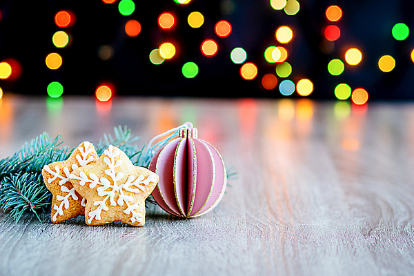 포토 JPG 해외이미지 나무 별 크리스마스 겨울 공 추상 휴가 새로움 선물 사람없음 장식 빨간색 파란색 빛 흰색 축하 신용카드 황금 연도 보케 블러 해외포토 자연요소 식물 계절 기념일 컬러 컨셉 무늬 금융 파일형식 이미지허브