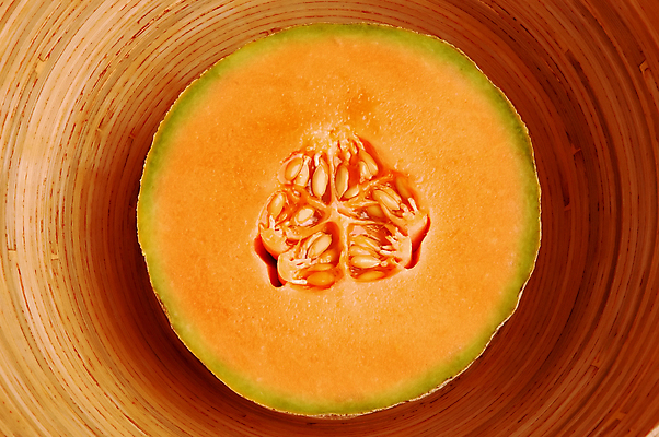 포토 JPG 해외이미지 다이어트 과일 건강 씨앗 사람없음 목재 가로 껍질 신선 사발 멜론 자르기 해외포토 나무 식물 재료 모션 사기그릇 파일형식 이미지허브