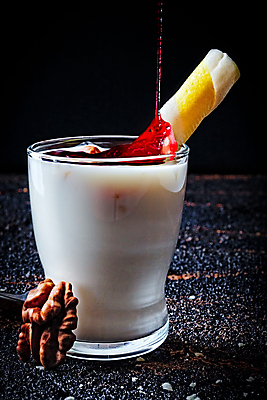 포토 JPG 해외이미지 음료 음식 백그라운드 다이어트 과일 유리 탁자 디저트 건강 사람없음 목재 빨간색 여름 우유 흰색 신선 항아리 사발 달콤 아침식사 정상 크림 유기농 요거트 그리스인 내추럴 고립 요구르트 채식주의자 해외포토 서양인 나무 웰빙 계절 컬러 가구 재료 재질 유제품 식사 도자기 사기그릇 맛 채식 파일형식 이미지허브