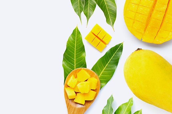 포토 JPG 해외이미지 잎 실내 사람없음 열대과일 흰배경 망고 나무숟가락 과일조각 해외포토 식물 조각 백그라운드 과일 내부 숟가락 흰색 파일형식 이미지허브