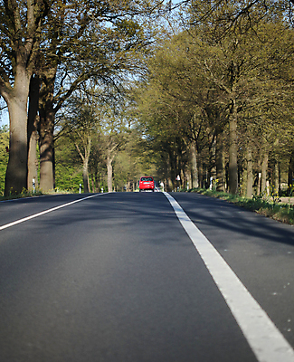 포토 JPG 해외이미지 라이프스타일 응시 남자 행복 도로 스포츠 여행 포즈 비즈니스 창문 교통시설 모션 자동차 자연 하늘 실내 관리 안전 사람 앉기 성인 사람없음 야외 선글라스 태양 일출 일몰 운전 자유 판넬 바퀴 고속도로 운전사 땅 속도 추적 자동 해외포토 자연요소 직업 시선 감정 안경 길 육상교통 교통 컨셉 내부 생활 노을 시설 생태계 파일형식 이미지허브