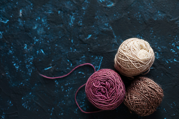 포토 JPG 해외이미지 줄 겨울 패턴 텍스트 공 따뜻함 취미 사람없음 파란색 우주 어둠 수확 시골 직물 면 업무 뜨개질 그룹 오브젝트 에코 질감 롤 실타래 수공예 내추럴 양모 알파카 옛날 콘크리트 핸드메이드 아크릴 스타일 카피스페이스 미니멀 해외포토 동물 계절 컬러 무늬 농업 재질 환경 공백 작업 공예 파일형식 이미지허브