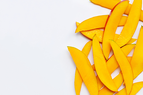 포토 JPG 해외이미지 단면 실내 사람없음 열대과일 흰배경 슬라이스 망고 과일조각 카피스페이스 애플망고 해외포토 조각 백그라운드 과일 내부 공백 흰색 파일형식 이미지허브