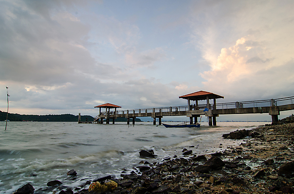 포토 JPG 해외이미지 계절 바다 여행 자연 하늘 휴가 사람없음 물 파란색 빛 태양 일출 환경 황혼 일몰 상승 낚시꾼 말레이시아 내추럴 파라다이스 해외포토 자연요소 아시아 컬러 컨셉 노을 생태계 파일형식 이미지허브