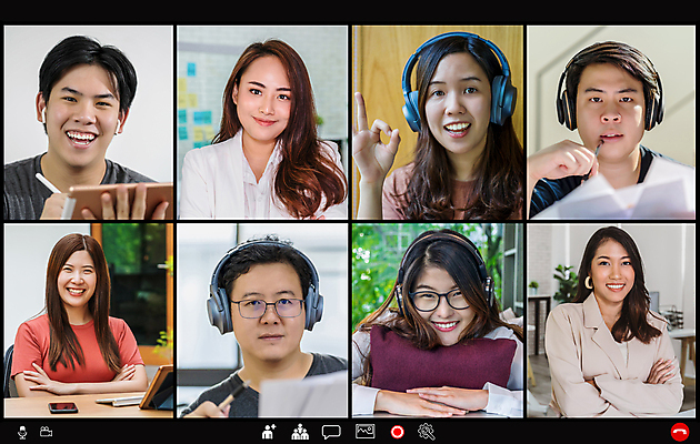 포토 JPG 해외이미지 남자 행복 통신 태국 대화 사람 동양인 여러명 노트북 디지털 헤드폰 우정 비즈니스맨 비즈니스우먼 토론 거절 동료 멀리 동영상 승인 온라인강의 콜라보레이션 웨비나 해외포토 여자 감정 아시아 음향기기 다수 컨셉 비즈니스 관계 말하기 인종 친구 전자제품 직장인 강의 세미나 파일형식 언택트 이미지허브