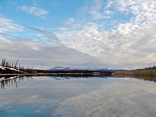 포토 JPG 해외이미지 구름 공원 호수 섬 여행 자연 하늘 산 스웨덴 노르웨이 핀란드 풍경 사람없음 야외 물 파란색 강 봄 가을 숲 북극 러시아 북쪽 서쪽 순록 시베리아 전국 해외포토 자연요소 계절 공공시설 유럽 컬러 북유럽 극지방 방향 생태계 파일형식 이미지허브
