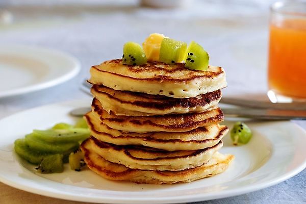 포토 JPG 해외이미지 전통 접시 열매 안경 음식 빵 단풍 과일 아침 디저트 건강 요리 사람없음 노란색 쌓기 케이크 식당 식사 저녁식사 신선 뜨거움 황금 달콤 맛 아침식사 굽기 메뉴 블루베리 브런치 밀가루 서빙 칼로리 버터 꿀 솜털 프랑스어 점심식사 어려움 영양분 핸드메이드 크레이프 해외포토 주간 식물 문자 식기 잡화 컬러 컨셉 잎 모션 상점 가루 구이 파일형식 이미지허브