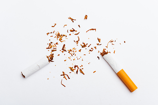 포토 JPG 해외이미지 스튜디오촬영 사람없음 자르기 금연 담배꽁초 금연데이 끊어짐 해외포토 기념일 캠페인 모션 담배 실내 사회이슈 파일형식 이미지허브
