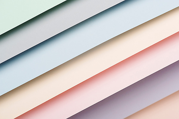 포토 JPG 스튜디오촬영 종이 백그라운드 실내 사람없음 컬러풀 오브젝트 도화지 겹침 색지 카피스페이스 국내포토 컬러 내부 공백 파일형식