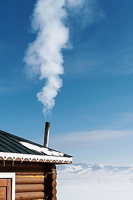 포토 JPG 주간 구름 해외풍경 설경 겨울 자연 하늘 지붕 굴뚝 풍경 사람없음 야외 설원 눈 수증기 몽골 겨울풍경 국내포토 자연요소 해외 계절 아시아 날씨 눈_날씨 생태계 파일형식