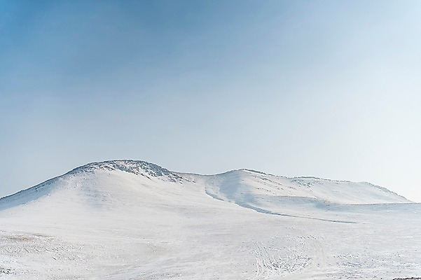포토 JPG 주간 해외풍경 설경 겨울 자연 하늘 산 풍경 사람없음 야외 설원 눈 몽골 겨울풍경 국내포토 자연요소 해외 계절 아시아 생태계 파일형식