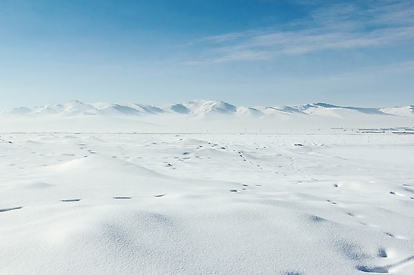 포토 JPG 주간 구름 해외풍경 설경 겨울 자연 하늘 산 풍경 사람없음 야외 설원 눈 몽골 겨울풍경 국내포토 자연요소 해외 계절 아시아 생태계 파일형식