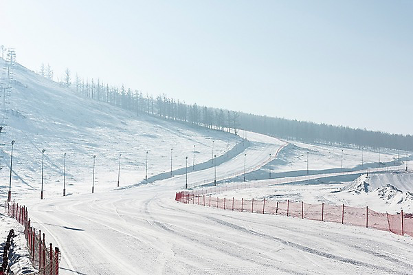 포토 JPG 주간 해외풍경 설경 겨울 자연 스키장 산 풍경 사람없음 야외 설원 눈 몽골 겨울풍경 국내포토 자연요소 해외 계절 아시아 날씨 눈_날씨 생태계 파일형식