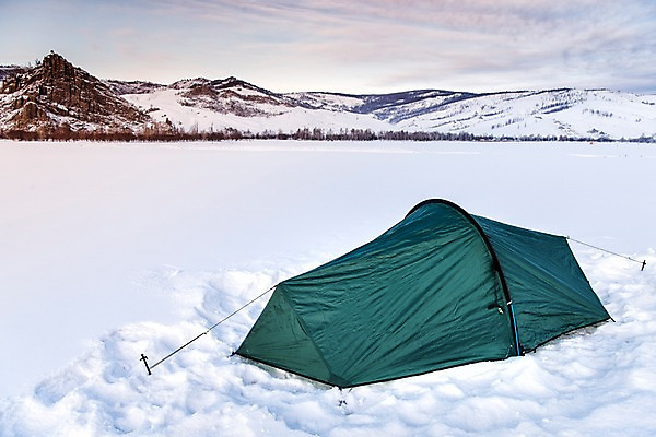 포토 JPG 주간 계절 여행 겨울 자연 레저 휴가 텐트 취미 사람없음 야외 설원 캠핑 장비 눈 몽골 겨울산 설치 겨울풍경 겨울캠프 국내포토 자연요소 아시아 날씨 산 눈_날씨 캠핑도구 풍경 생태계 파일형식