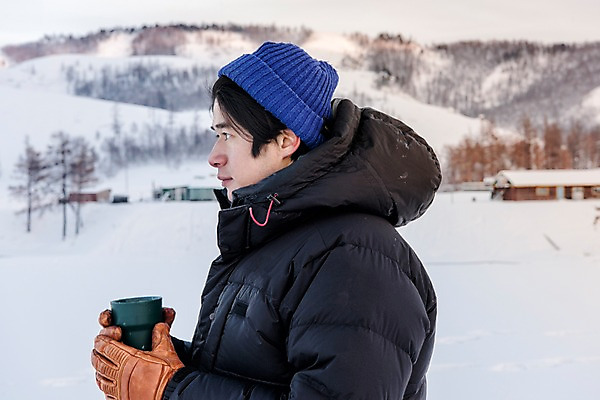 포토 JPG 주간 응시 계절 남자 커피 여행 겨울 자연 레저 휴가 털모자 한명 사람 상반신 성인 취미 야외 옆모습 컵 30대 설원 캠핑 한국인 눈 차 몽골 성인남자한명만 겨울풍경 겨울캠프 국내포토 자연요소 모자_잡화 1 식기 시선 아시아 음료 뷰포인트 날씨 눈_날씨 동양인 풍경 장년 생태계 남자한명만 성인남자만 파일형식