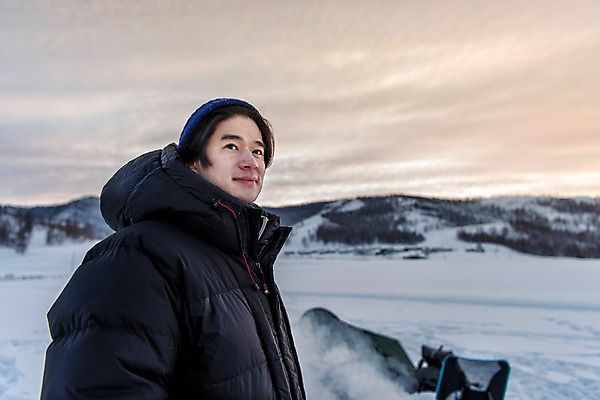 포토 JPG 주간 응시 계절 남자 여행 겨울 자연 레저 휴가 한명 미소 사람 상반신 성인 취미 야외 옆모습 30대 설원 캠핑 장비 한국인 눈 몽골 성인남자한명만 겨울풍경 겨울캠프 국내포토 자연요소 1 시선 아시아 뷰포인트 날씨 눈_날씨 표정 동양인 풍경 장년 생태계 남자한명만 성인남자만 파일형식
