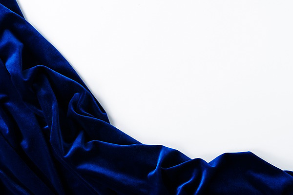 포토 JPG 스튜디오촬영 백그라운드 재료 실내 근접촬영 사람없음 파란색 주름 오브젝트 질감 카피스페이스 벨벳 클래식블루 트렌드컬러 국내포토 뷰포인트 컬러 내부 공백 실크 파일형식 트랜드컬러