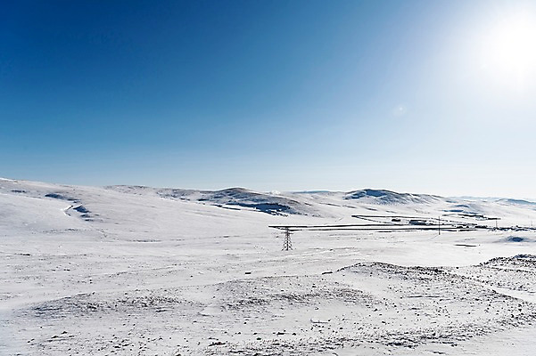 포토 JPG 주간 해외풍경 설경 겨울 자연 하늘 산 사람없음 야외 파란색 햇빛 설원 눈 몽골 겨울풍경 국내포토 자연요소 해외 계절 아시아 컬러 날씨 눈_날씨 풍경 태양 생태계 파일형식