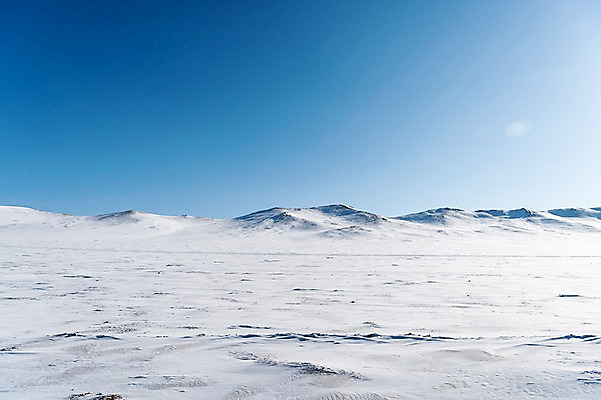 포토 JPG 주간 해외풍경 설경 겨울 자연 하늘 산 사람없음 야외 파란색 햇빛 설원 눈 몽골 겨울풍경 국내포토 자연요소 해외 계절 아시아 컬러 날씨 눈_날씨 풍경 태양 생태계 파일형식