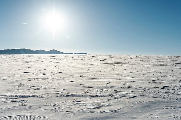 포토 JPG 주간 해외풍경 설경 겨울 자연 하늘 산 사람없음 야외 파란색 햇빛 설원 눈 몽골 겨울풍경 국내포토 자연요소 해외 계절 아시아 컬러 날씨 눈_날씨 풍경 태양 생태계 파일형식