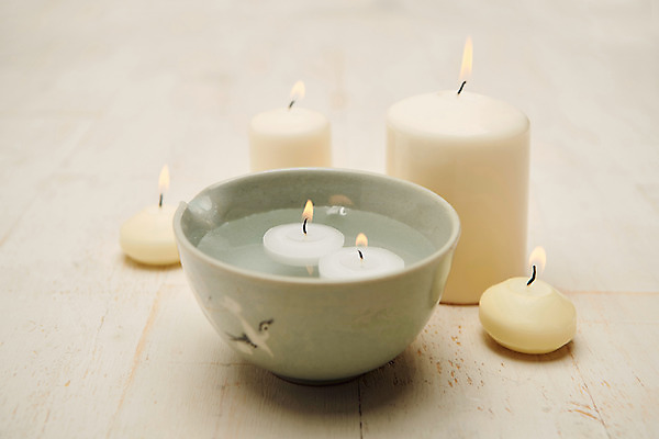 포토 JPG 스튜디오촬영 그릇 초 실내 사람없음 스파 여러개 편안함 오브젝트 아로마 향초 아로마테라피 테라피 국내포토 식기 다수 내부 뷰티 감각 파일형식