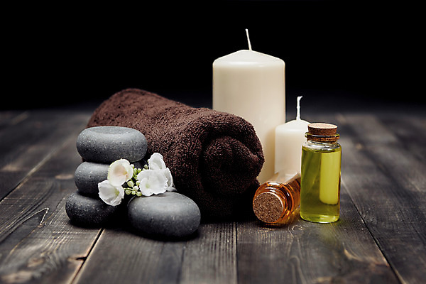 포토 JPG 스튜디오촬영 꽃 초 실내 사람없음 수건 스파 편안함 오브젝트 아로마 향초 아로마테라피 테라피 스톤 아로마오일 나무배경 국내포토 식물 백그라운드 내부 위생용품 뷰티 감각 오일_화장품 파일형식