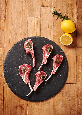 포토 JPG 스튜디오촬영 음식 실내 육류 누끼 사람없음 하이앵글 중식 양념 레몬 안주 기호식품 로즈메리 양갈비 플랫레이 국내포토 뷰포인트 과일 식재료 내부 플랫 허브 파일형식