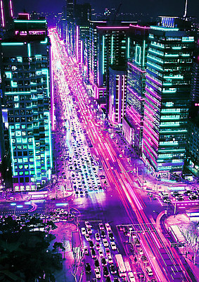 PSD 편집이미지 도로 야경 가로등 자동차 빌딩 사람없음 빛 도시풍경 컬러풀 도시 화려 가로수 모던 네온 이미지편집 공공시설 길 육상교통 컬러 컨셉 교통시설 풍경 건물 야간 파일형식 풍경_경치