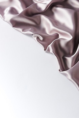 포토 JPG 스튜디오촬영 백그라운드 재료 실내 근접촬영 사람없음 회색 주름 실크 오브젝트 흰배경 질감 카피스페이스 국내포토 뷰포인트 컬러 내부 공백 흰색 직물 파일형식