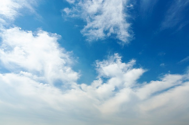 포토 JPG 주간 구름 자연 하늘 풍경 사람없음 야외 여름 파란색 맑음 여름풍경 국내포토 자연요소 계절 컬러 날씨 생태계 파일형식 여름_계절