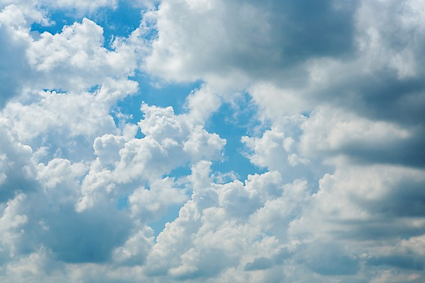 포토 JPG 주간 구름 자연 하늘 풍경 사람없음 야외 여름 파란색 맑음 여름풍경 뭉게구름 국내포토 자연요소 계절 컬러 날씨 생태계 파일형식 구름_자연 여름_계절