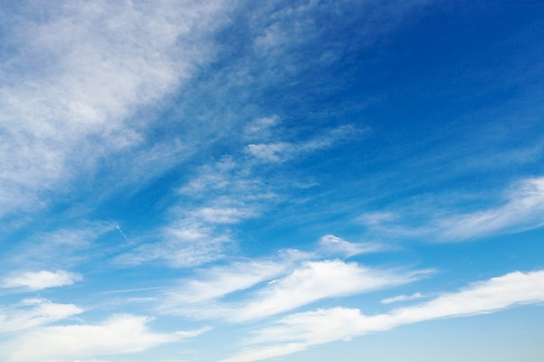 포토 JPG 주간 구름 자연 하늘 풍경 사람없음 야외 여름 파란색 맑음 여름풍경 국내포토 자연요소 계절 컬러 날씨 생태계 파일형식 여름_계절