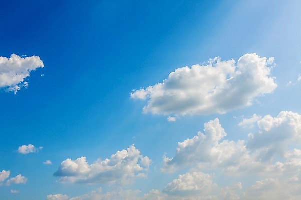 포토 JPG 주간 구름 자연 하늘 풍경 사람없음 야외 여름 파란색 맑음 여름풍경 뭉게구름 국내포토 자연요소 계절 컬러 날씨 생태계 파일형식 구름_자연 여름_계절