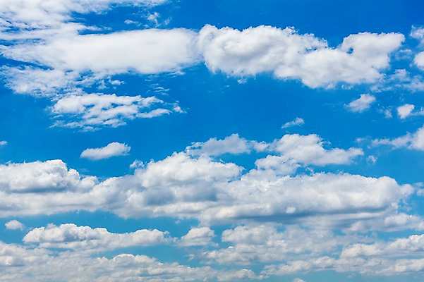 포토 JPG 주간 구름 자연 하늘 풍경 사람없음 야외 여름 파란색 맑음 여름풍경 뭉게구름 국내포토 자연요소 계절 컬러 날씨 생태계 파일형식 구름_자연 여름_계절