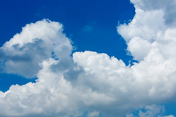 포토 JPG 주간 구름 자연 하늘 풍경 사람없음 야외 여름 파란색 맑음 여름풍경 뭉게구름 국내포토 자연요소 계절 컬러 날씨 생태계 파일형식 구름_자연 여름_계절