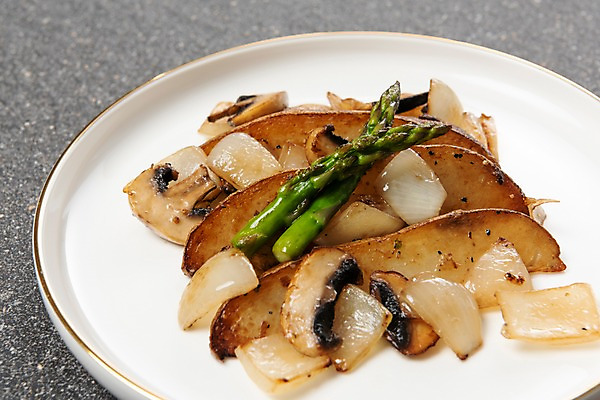 포토 JPG 스튜디오촬영 음식 다이어트 채소 식재료 양파 감자 실내 건강 근접촬영 사람없음 식사 버섯 유기농 아스파라거스 채식주의자 베지푸드 비건 비건음식 국내포토 웰빙 뷰포인트 내부 채식 파일형식